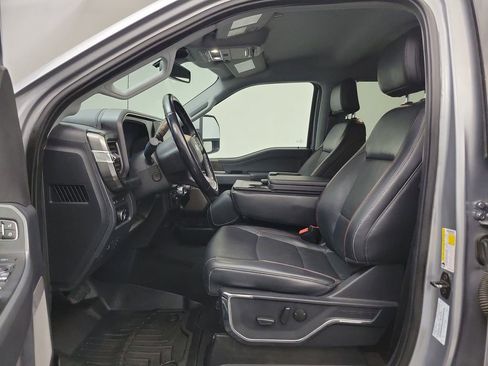 Used 2023 Ford F350 Lariat w/ Sport Appearance Package image 4