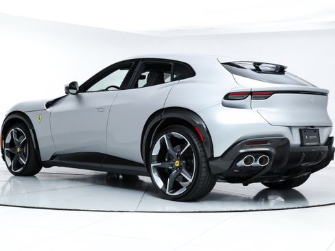 Certified 2024 Ferrari Purosangue image 8