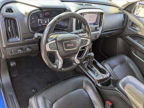 Used 2018 GMC Canyon SLT w/ Driver Alert Package image 9