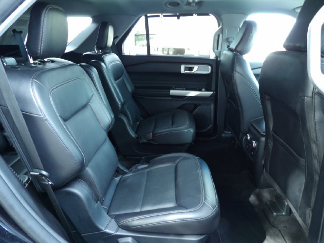 Certified 2021 Ford Explorer Limited w/ Equipment Group 301A AWD/4WD image 16