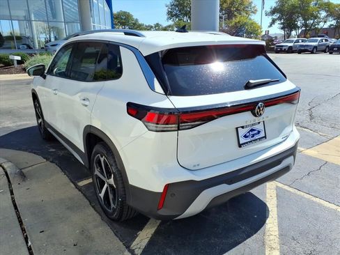 New 2025 Volkswagen Tiguan SE image 5