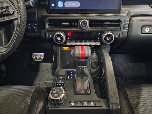 Used 2024 Toyota Tacoma TRD Pro image 21