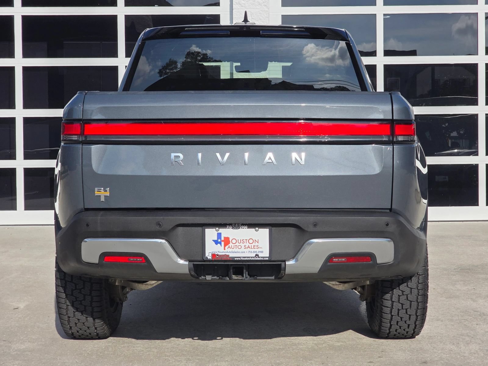 Used 2022 Rivian R1T Launch Edition AWD/4WD image 6