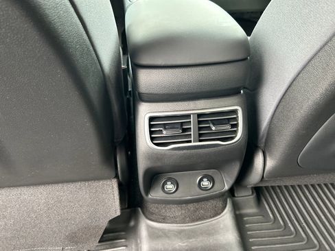 Certified 2023 Hyundai Santa Fe SEL image 26