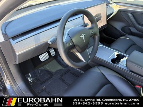 Used 2023 Tesla Model 3 Performance image 8