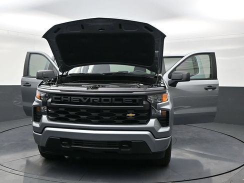 Used 2025 Chevrolet Silverado 1500 Custom image 34