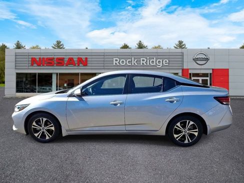 Certified 2023 Nissan Sentra SV FWD image 5