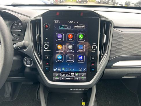 Certified 2025 Subaru Forester Premium AWD/4WD image 25