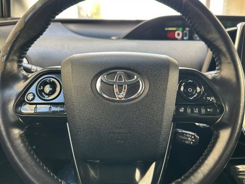 Used 2021 Toyota Prius Prime Limited w/ Carpet Mat Package (TMS) FWD image 25
