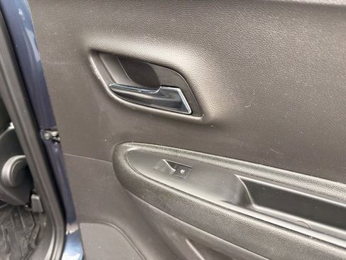 Used 2018 Chevrolet Trax LT w/ Driver Confidence Package image 46