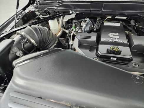 Used 2023 RAM 3500 Laramie w/ Night Edition image 18