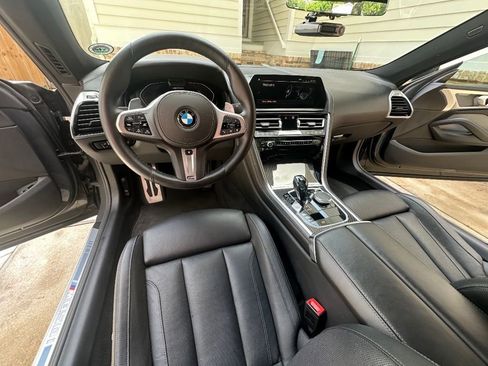 Used 2021 BMW M850i xDrive Coupe image 23