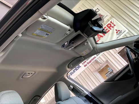 Used 2025 Subaru Legacy Premium AWD/4WD image 13