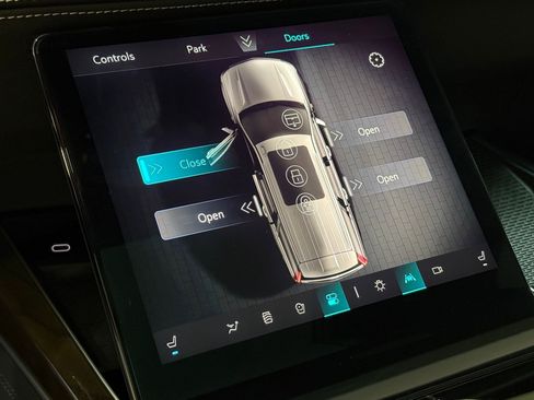 New 2026 Cadillac Escalade Platinum Sport image 37