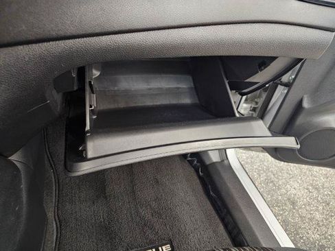 Used 2020 Nissan Rogue S AWD/4WD image 20