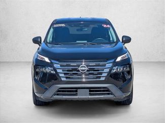 Used 2024 Nissan Rogue S video 2