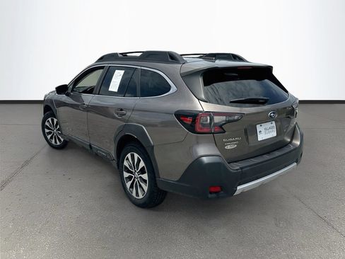 Used 2024 Subaru Outback Limited AWD/4WD image 5