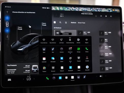 Used 2025 Tesla Model 3 Long Range RWD image 23