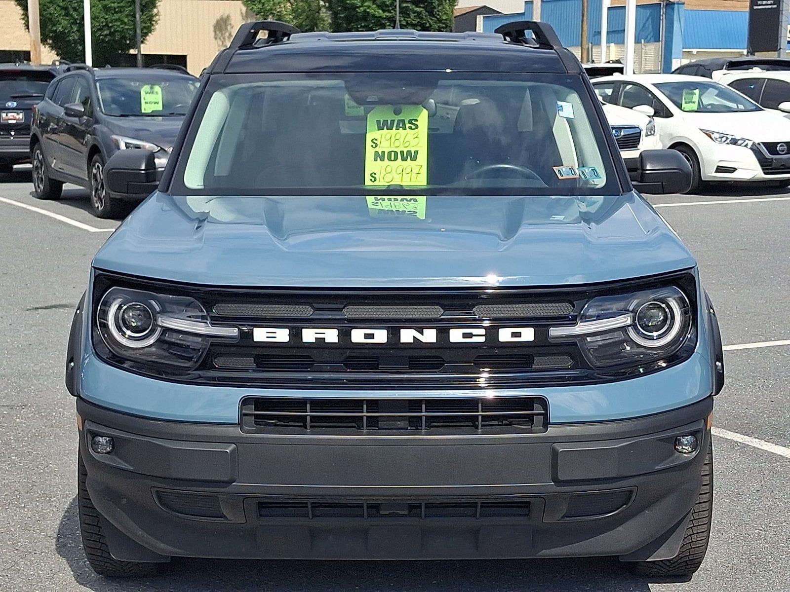 Used 2022 Ford Bronco Sport Outer Banks w/ Tech Package AWD/4WD image 2