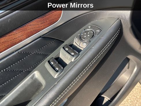 Used 2018 Ford Explorer Platinum AWD/4WD image 16