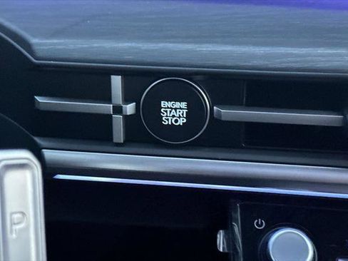 New 2025 Hyundai Santa Fe Limited image 19