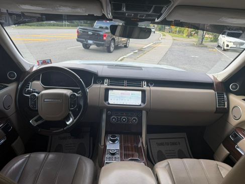 Used 2017 Land Rover Range Rover HSE AWD/4WD image 23