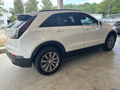 Used 2020 Cadillac XT4 Sport FWD image 3