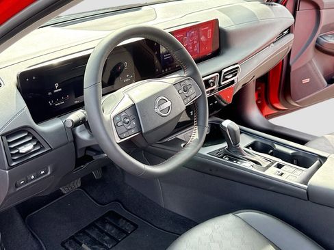 New 2026 Nissan Sentra SR w/ SR Premium Package image 4