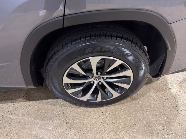 Used 2021 Lexus RX 350L Premium w/ Premium Package AWD/4WD image 34