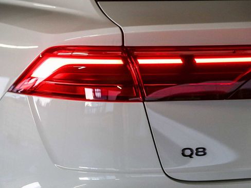 New 2026 Audi Q8 Premium Plus AWD/4WD image 9