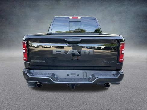 New 2026 RAM 1500 4x4 Crew Cab image 7