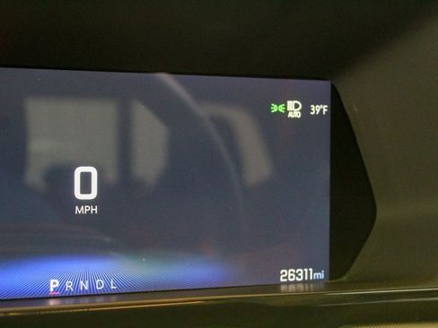 Used 2024 Chevrolet Colorado Z71 w/ LPO, Dark Essentials Package image 10