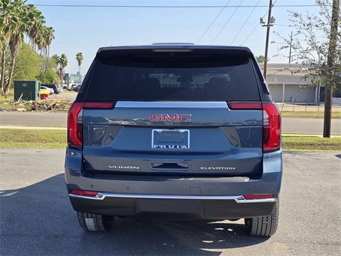 New 2026 GMC Yukon Elevation image 6