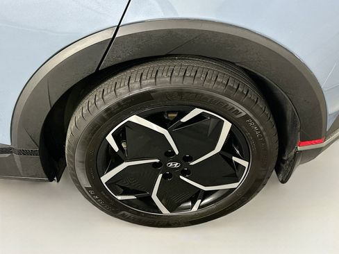 Used 2024 Hyundai Ioniq 5 SEL image 11