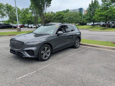 Used 2022 Genesis GV70 3.5T Sport w/ Sport Advanced Package AWD/4WD image 3