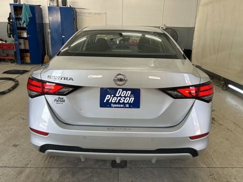 Used 2021 Nissan Sentra S image 5