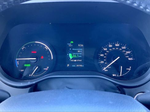 Used 2023 Toyota Sienna XLE image 26