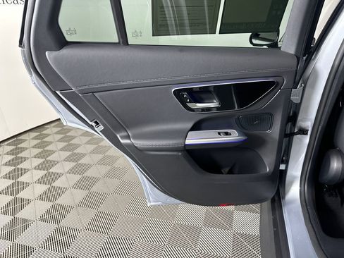 Certified 2025 Mercedes-Benz GLC 300 4MATIC image 24