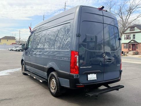 Used 2019 Mercedes-Benz Sprinter 144 image 8