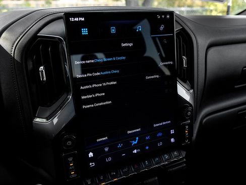 Used 2022 Chevrolet Silverado 2500 High Country w/ Safety Package II image 46