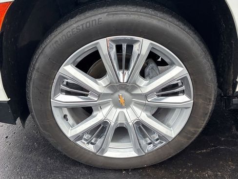 Used 2023 Chevrolet Tahoe High Country w/ Premium Package image 10