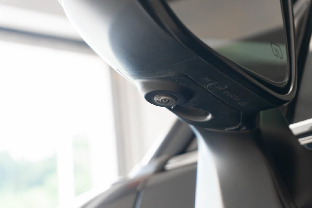 Used 2024 Toyota Highlander Platinum FWD image 36