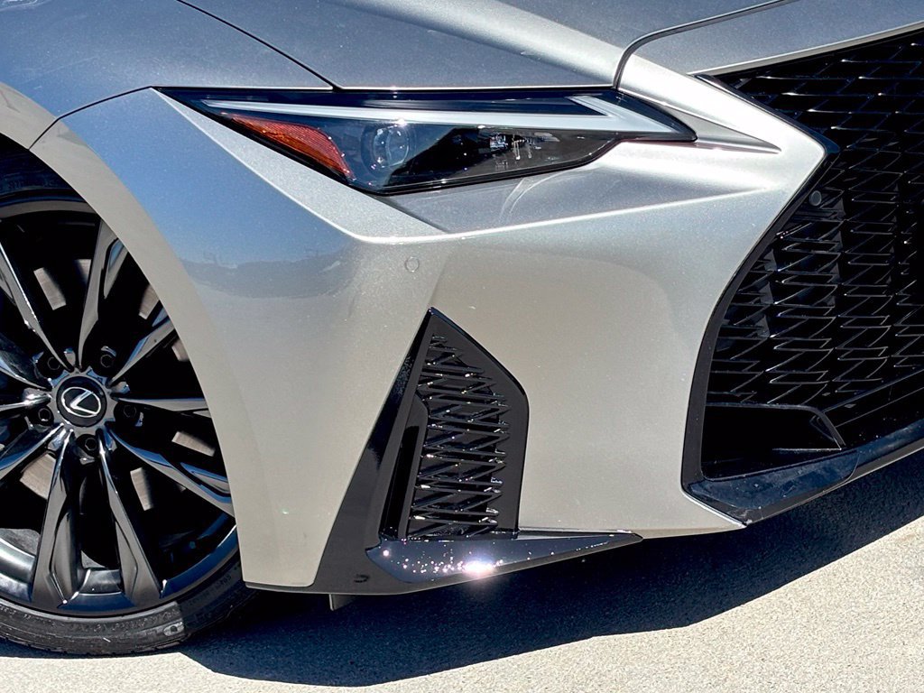 Used 2023 Lexus IS 350 F Sport RWD image 7