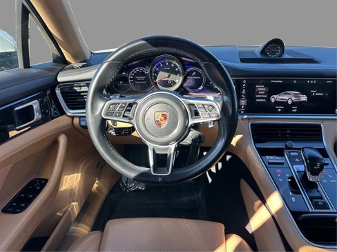 Used 2019 Porsche Panamera 4S AWD/4WD image 38