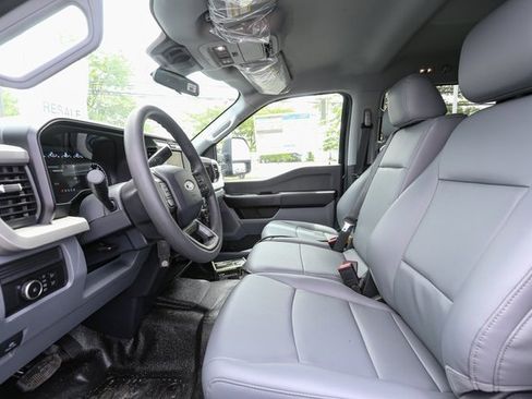 New 2025 Ford F350 XL w/ XL Chrome Package image 34