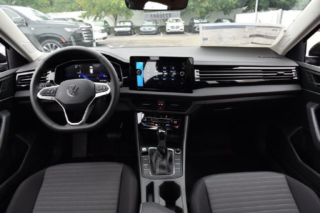 New 2027 Volkswagen Jetta S FWD image 7