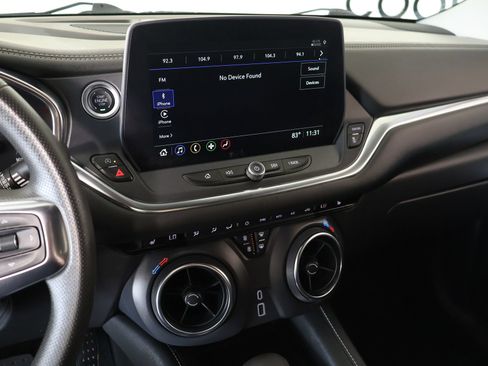 Used 2025 Chevrolet Blazer LT FWD image 5
