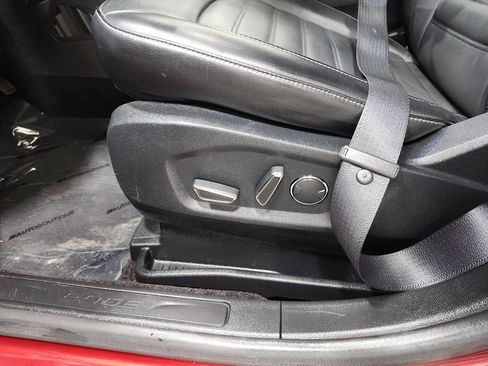 Used 2017 Ford Edge SEL w/ Equipment Group 201A image 26