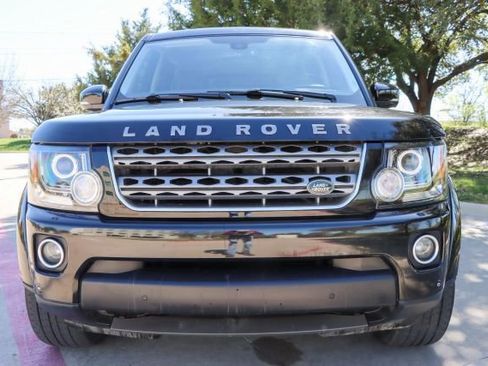 Used 2016 Land Rover LR4 HSE image 2