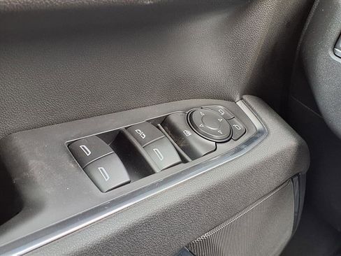 New 2026 GMC Sierra 1500 Elevation image 14